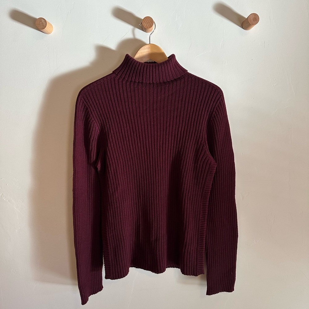 Dolce & Gabbana Burgundy Knit Sweater